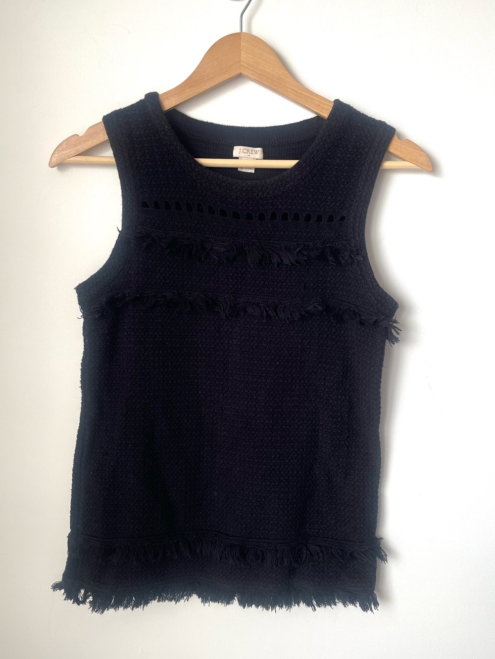 J crew women’s Black Sleeveless Knit Top size XS